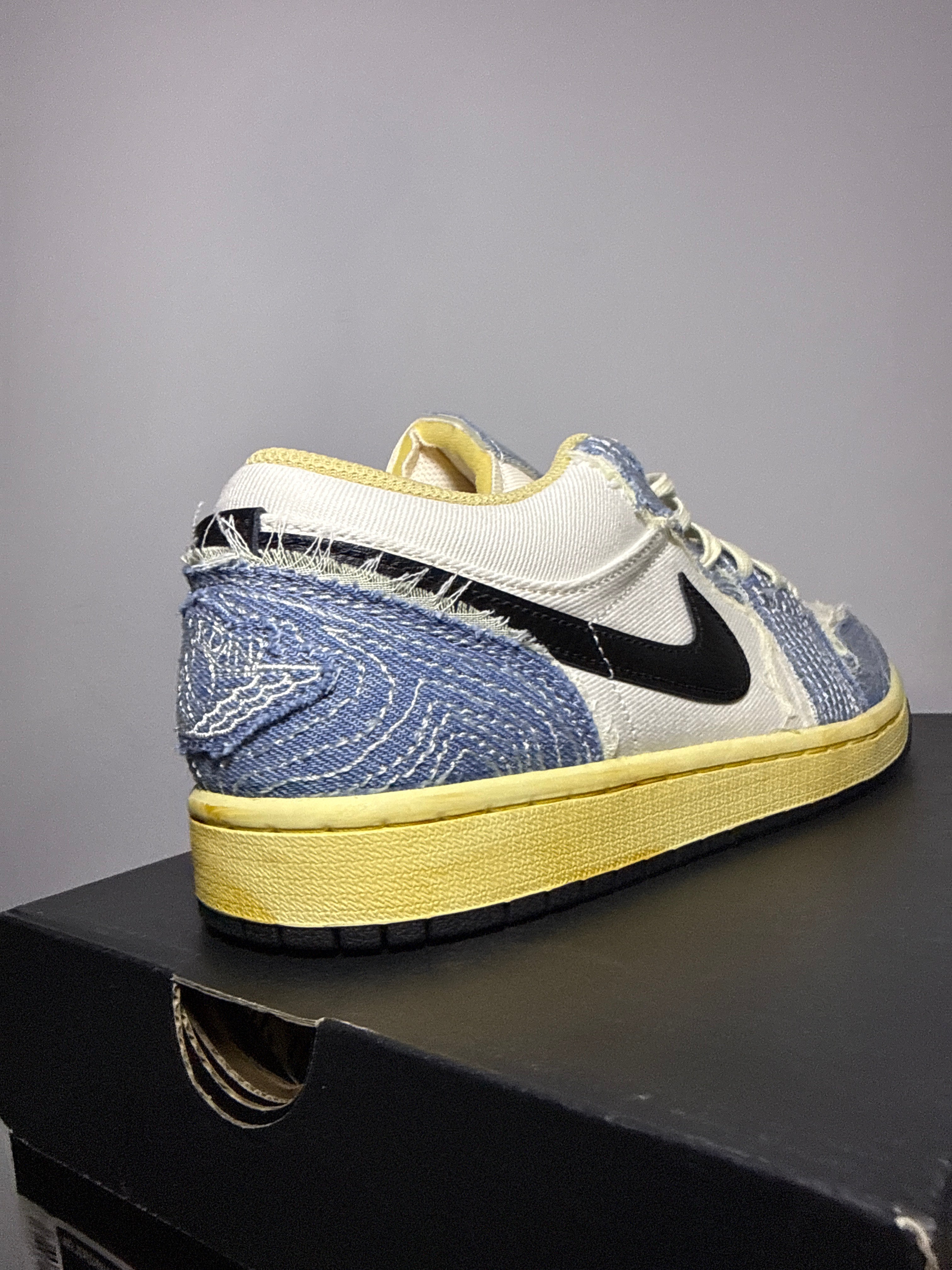 Air Jordan 1 Low SE