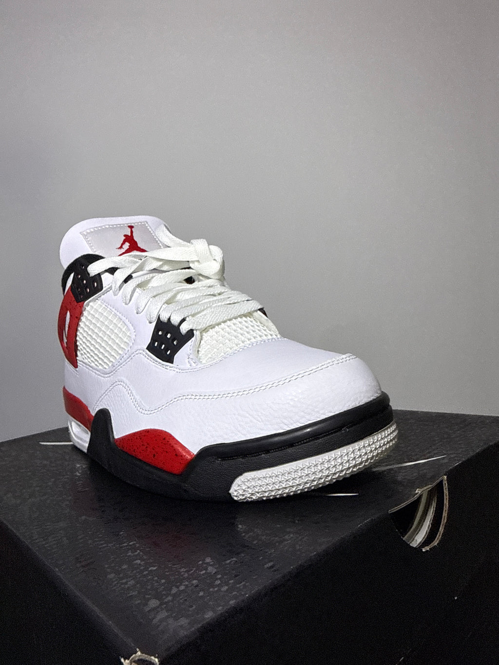 Air Jordan 4 Retro