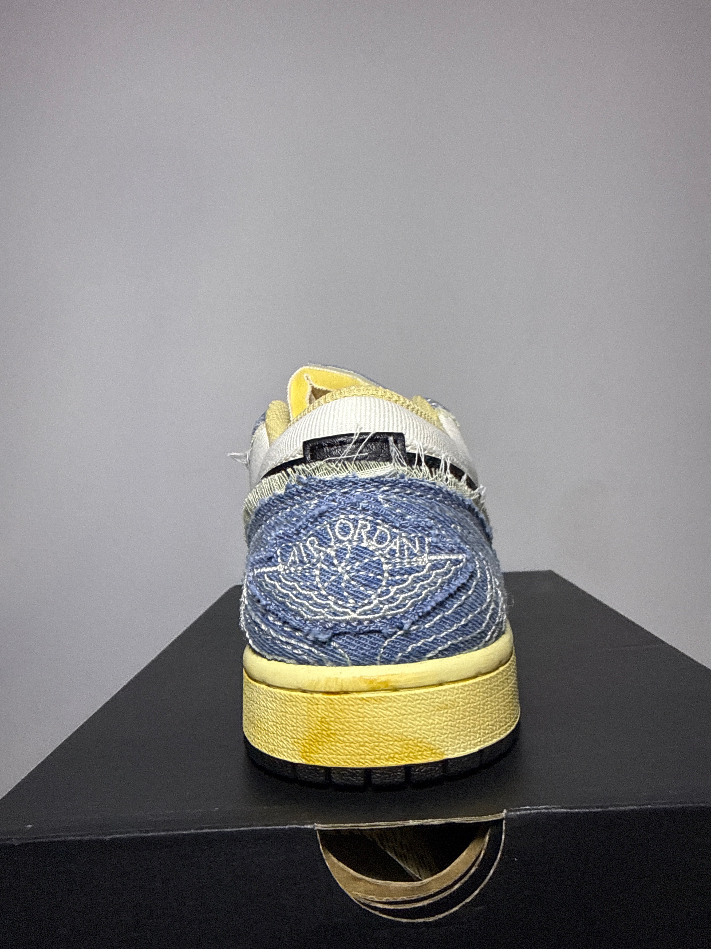 Air Jordan 1 Low SE