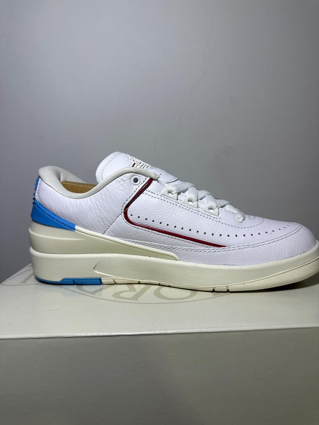 Air Jordan 2 Retro Low