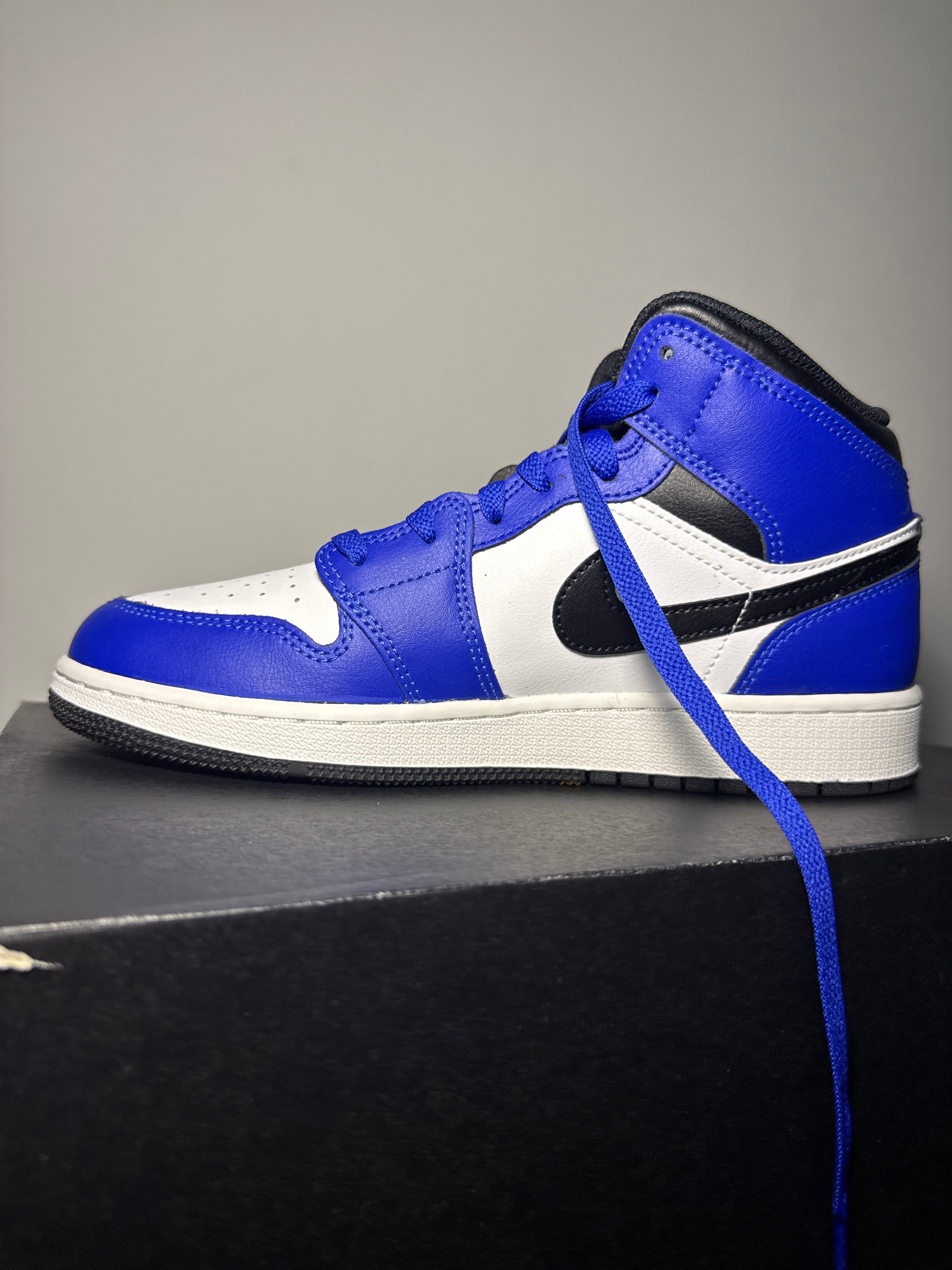 Air Jordan 1 Mid