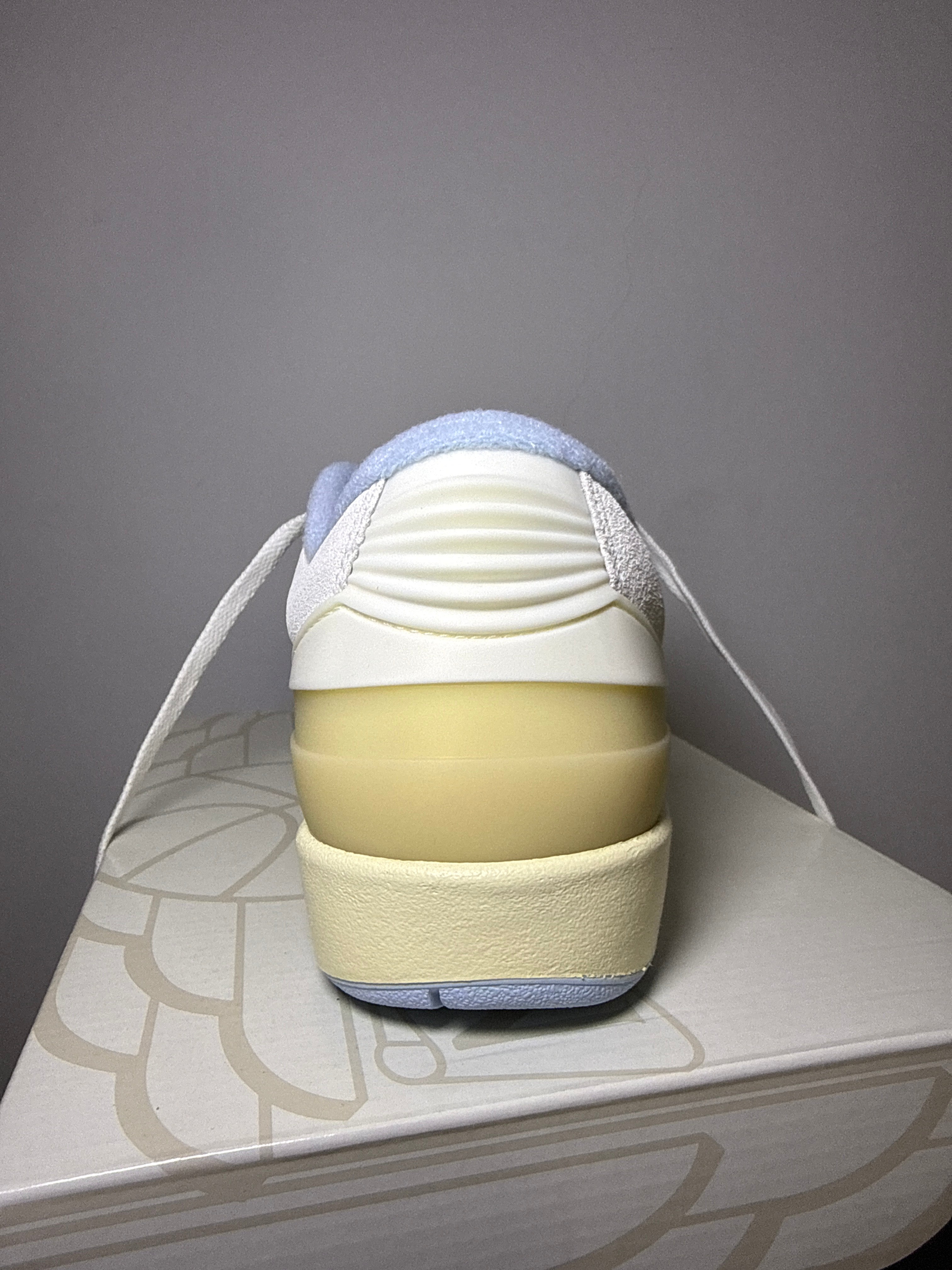 Air Jordan 2 Retro Low